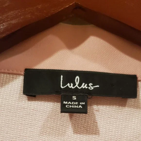 NWOT LULUS Run The Game Pink Cropped Collared Jacket - Picture 6 of 9